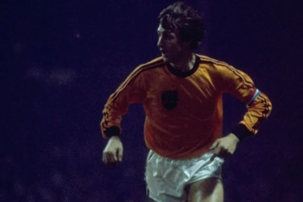 Johan Cruyff: o holandês que virou o jogo nas Copas e na história