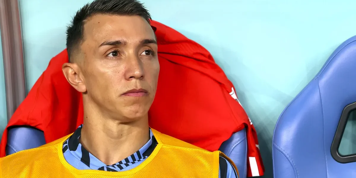 Muslera falha feio, Bielsa tira no intervalo e Uruguai cai na Copa