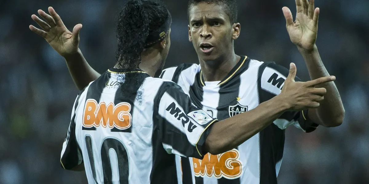 Ex-Flamengo? Não, mas Jô é preso pela 5ª vez por pensão atrasada