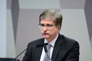 PGR no STF: Mantenha a Condenação de Bolsonaro por Tentativa de Golpe