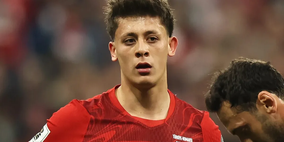 Arda Güler revela que Alex de Souza, ídolo do Cruzeiro, é sua inspiração na Copa 2026