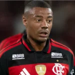 Preocupação no Peñarol: joelho de De La Cruz pode travar negócio com Flamengo