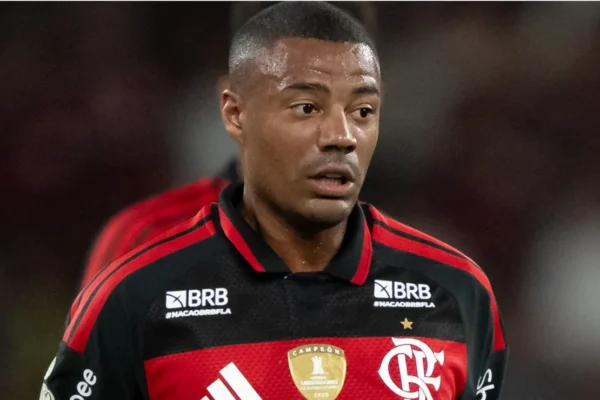 Preocupação no Peñarol: joelho de De La Cruz pode travar negócio com Flamengo