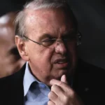 Caixa quebrado: Stabile convoca reunião com elenco após atraso de direitos de imagem no Corinthians