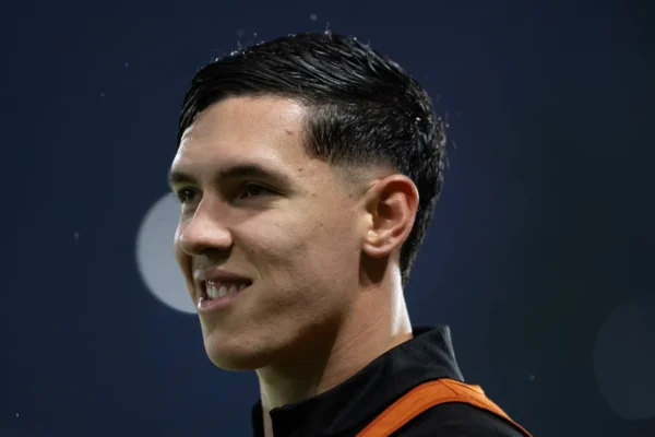 Borbas desembarca no Galo e topa substituir Hulk como artilheiro