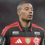 Peñarol quer De La Cruz de volta; Flamengo avalia proposta