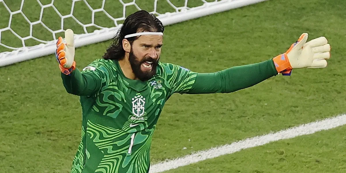 Alisson massacra Nyland nos números: goleiro do Brasil domina antes do duelo