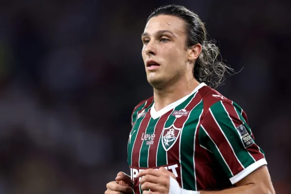 Canobbio na mira russa, mas Fluminense segura o uruguaio