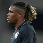 Danilo trava no Botafogo e adia sonho do Palmeiras após 13º jogo