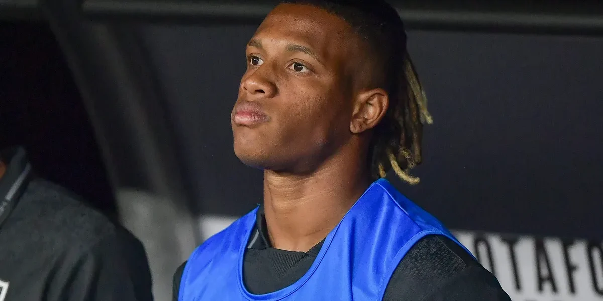 Leila Pereira explica: Botafogo negou venda de Danilo ao Palmeiras