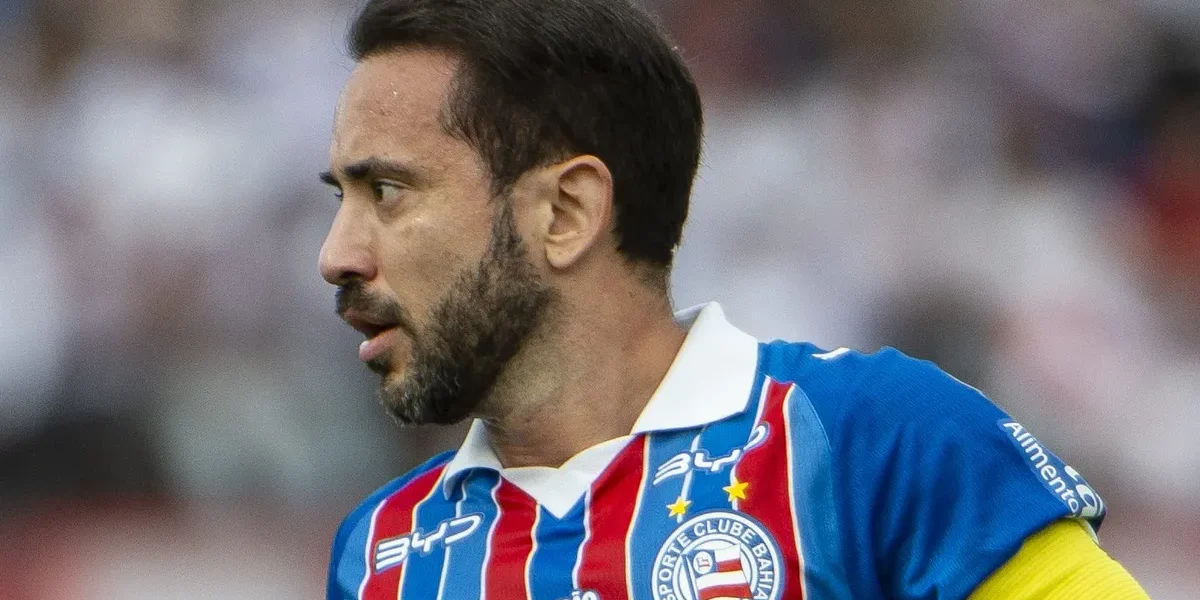 Everton Ribeiro vive pesadelo no Bahia e torcida pede saída do ex-Flamengo
