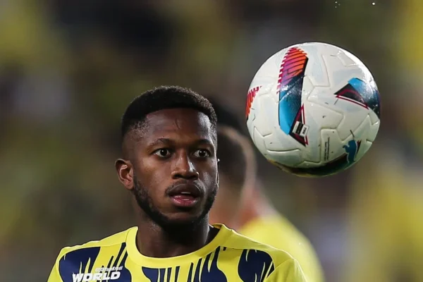 Fred no Galo: Fenerbahçe trava saída até contratar; Leão na mira