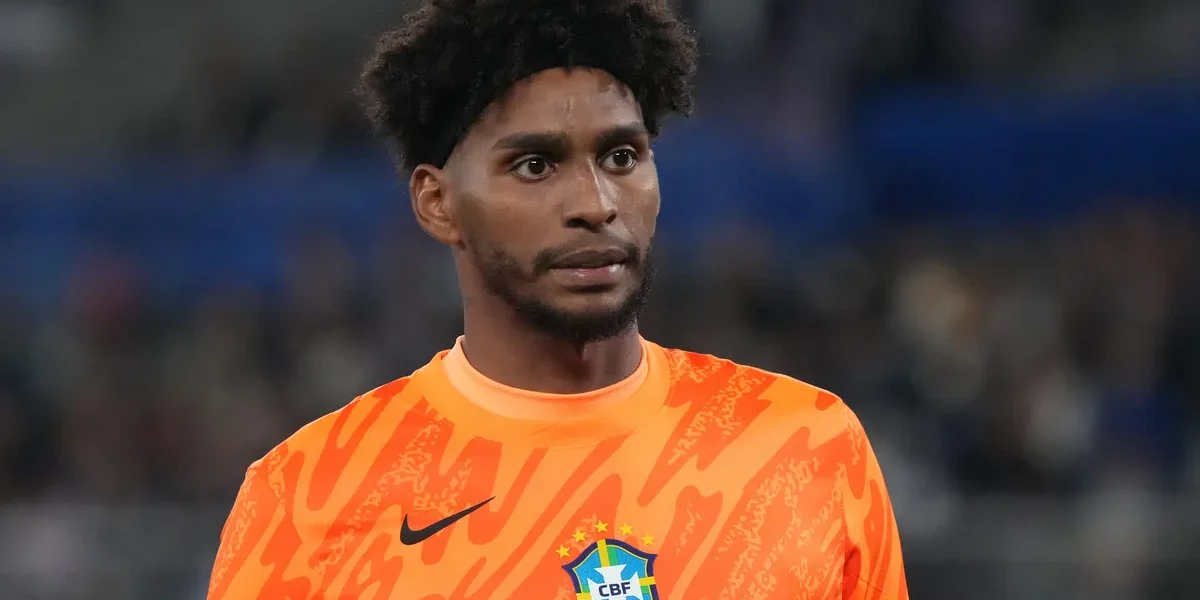 Hugo Souza na mira de Ancelotti para a Copa de 2030