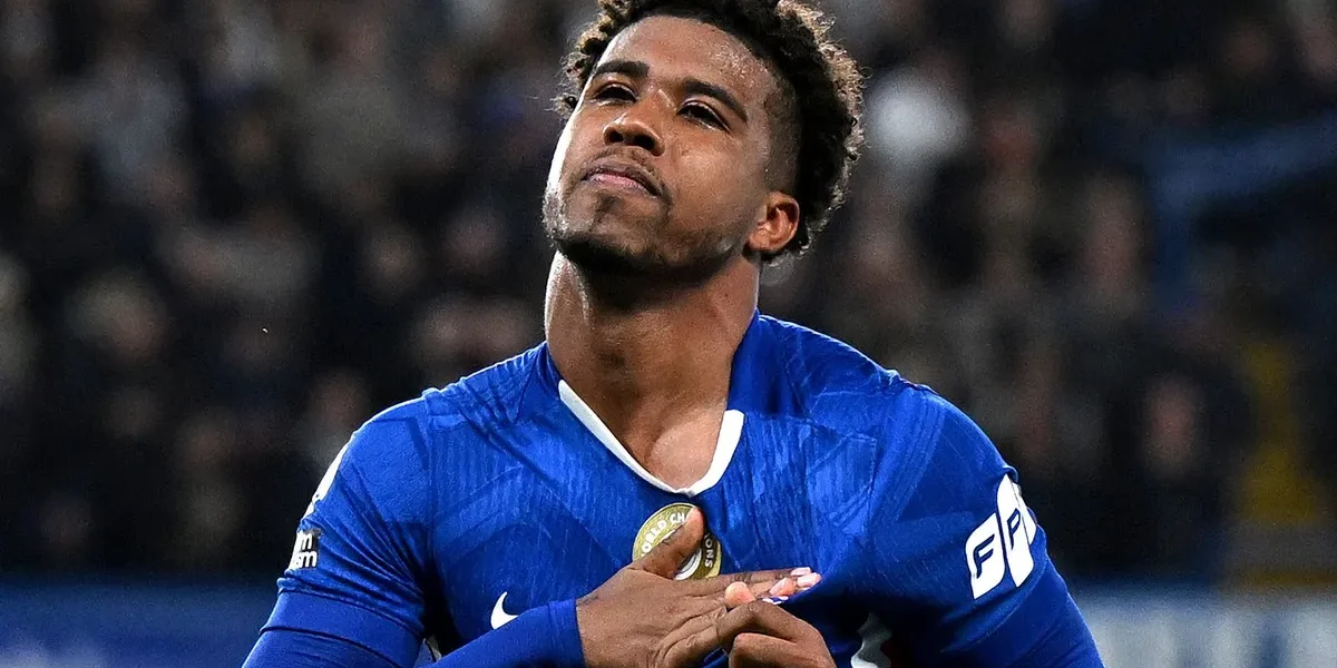 Manchester United fecha negócio de R$ 345 milhões por Andrey Santos; Vasco leva R$ 12 milhões