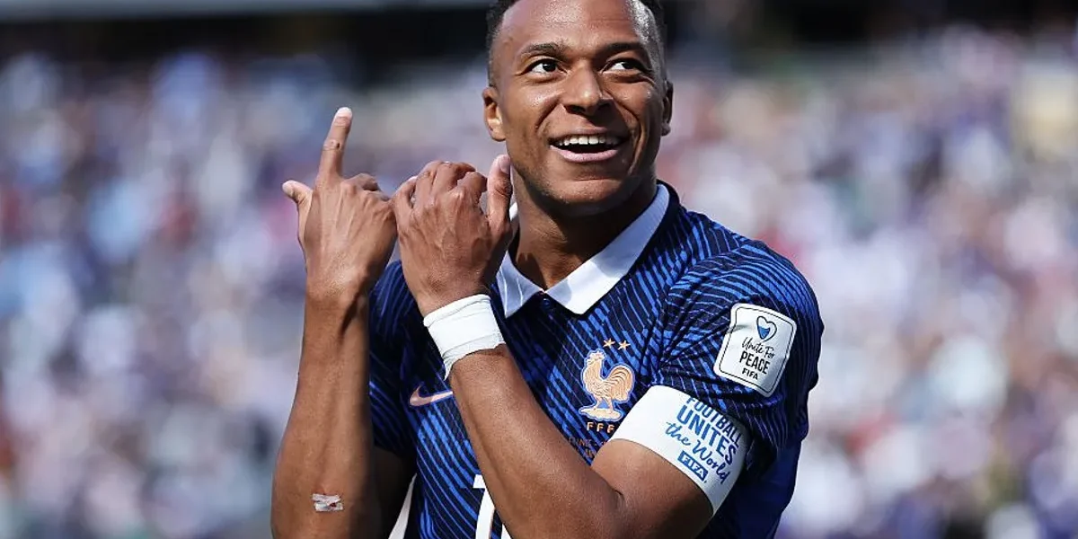 Mbappé iguala Haaland na artilharia, França despacha Suécia e encara Paraguai
