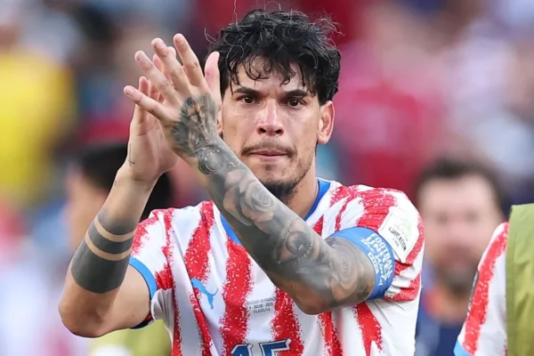 Gustavo Gómez chora após eliminação do Paraguai na Copa: ‘Orgulhoso’