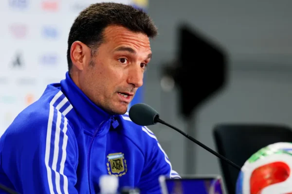 Scaloni detona acusações de favorecimento: ‘Não querem que a Argentina vença’