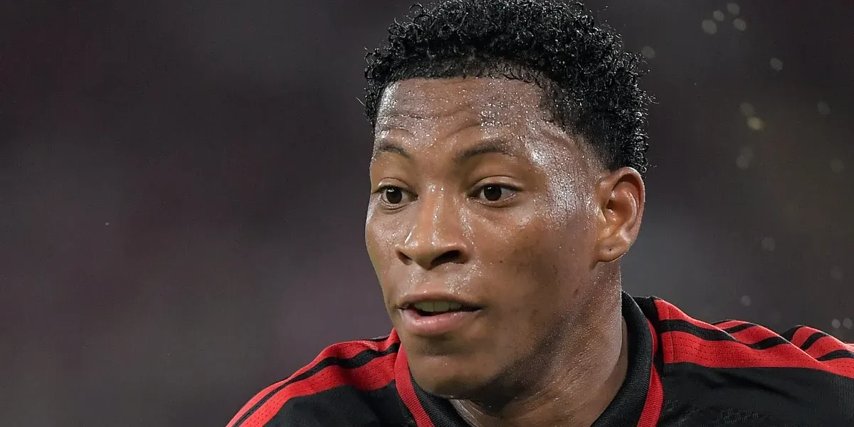 Plata negocia com russos, mas Flamengo ainda não recebeu proposta