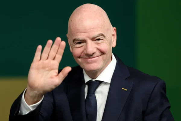 Infantino exalta final Espanha x Argentina: ‘Bênção dos deuses do futebol’