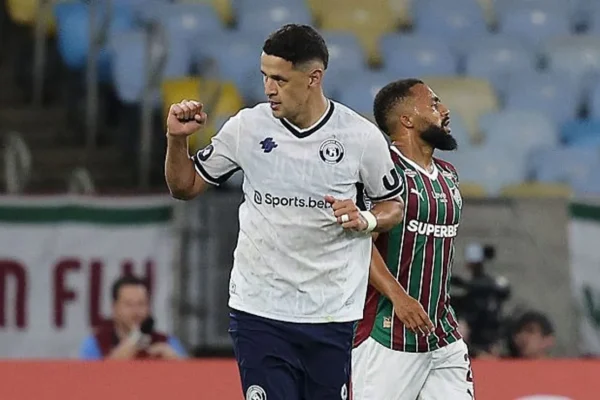 Inter age com calma na investida por Alex Arce, artilheiro da Libertadores