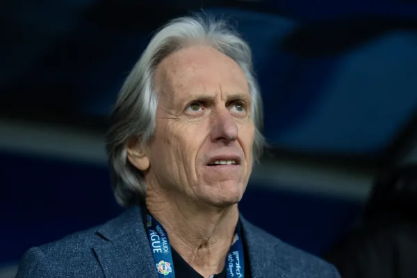 Portugal acelera para contratar Jorge Jesus após queda na Copa
