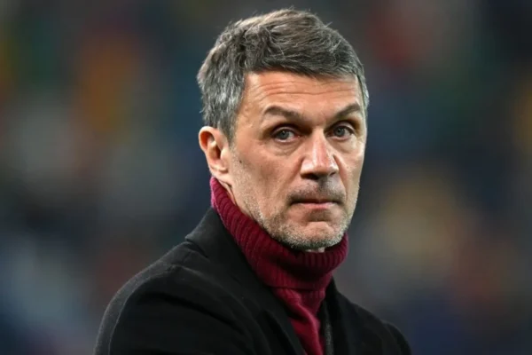 Itália tenta Ancelotti, mas CBF segura o técnico até 2030