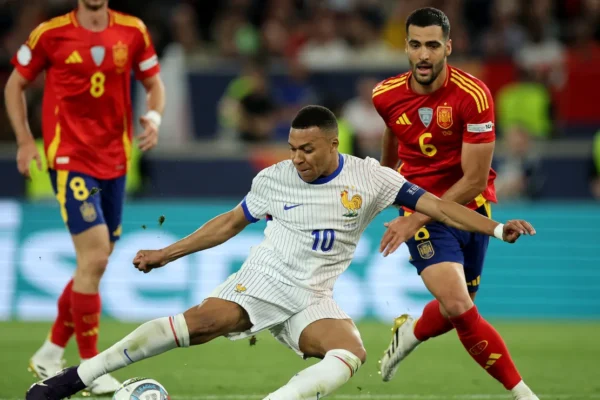França x Espanha: Vidente vê classificação francesa na semifinal da Copa