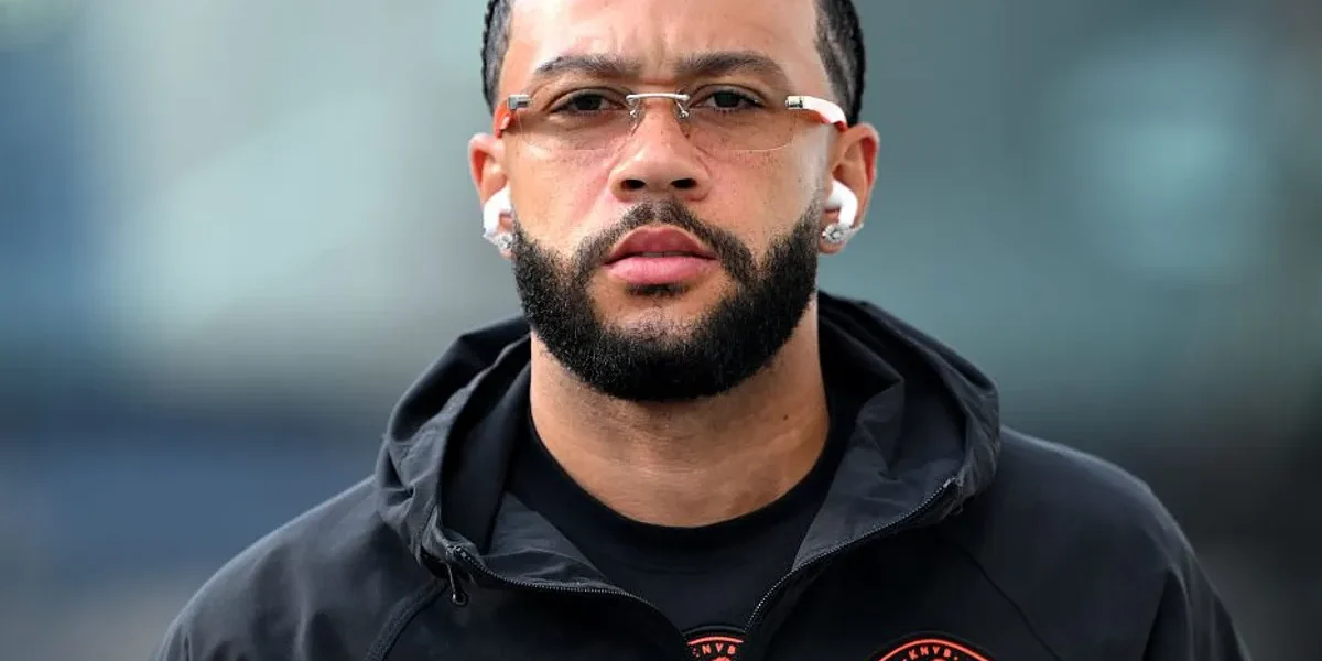 Memphis Depay na mira do Tigres: futuro no Corinthians é incerto