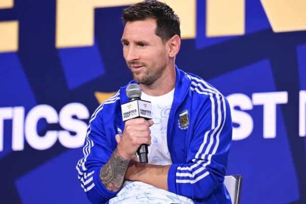 Messi quebra o silêncio sobre foto com Lamine Yamal: ‘É uma loucura’