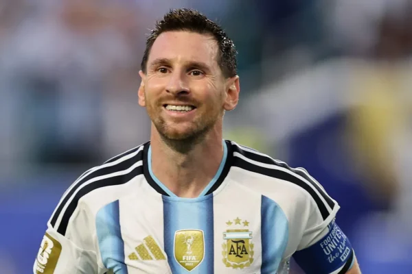 Messi repete 2022 com 7 gols e já pensa no Egito