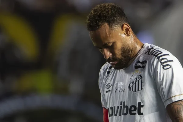 Paulo Turra defende Neymar e aponta verdadeiro culpado pela crise no Santos