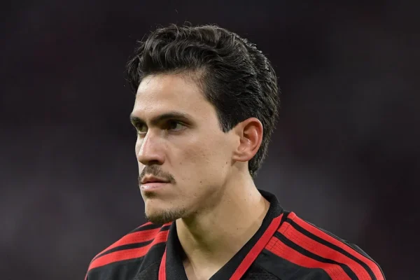 Flamengo e Pedro: reunião decisiva pode mudar o futuro do artilheiro