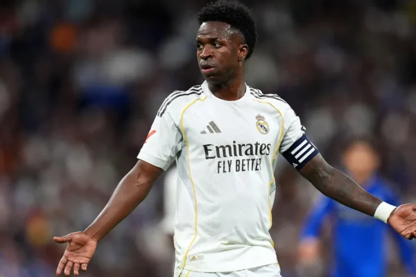 Real Madrid só libera Vini Jr. por quase R$ 1 bilhão, diz jornal