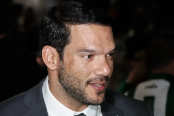 Elia Jr crava: Samir Xaud está de saída da CBF após eliminação na Copa