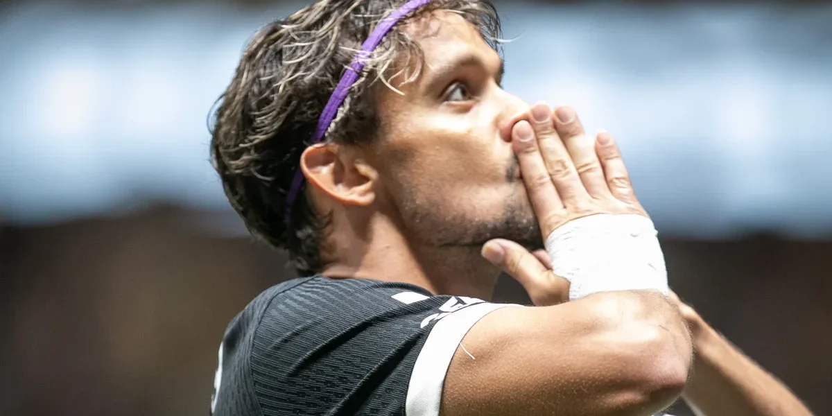 Fluminense acelera para trazer Gustavo Scarpa de volta