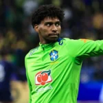 Hugo Souza projeta volta à Seleção e mira Copa de 2030
