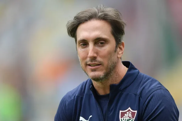 Zubeldía acerta substituição, Ignácio salva Fluminense nos acréscimos contra Bragantino