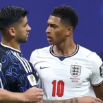 Bellingham surta, agride argentino e provoca tumulto após eliminação