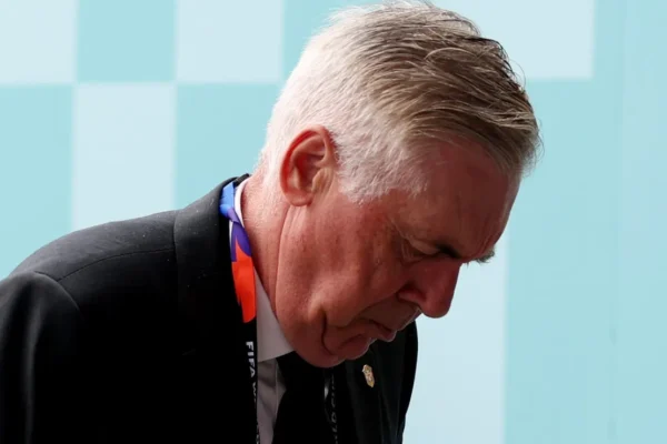Ancelotti já pensa em 2030 após eliminação do Brasil na Copa de 2026