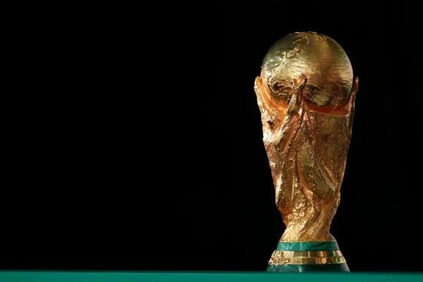 Milton Neves crava: Argentina fora, França x Inglaterra na final da Copa
