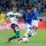 Cruzeiro encara o Coritiba embalado por histórico favorável e busca vaga no G-5