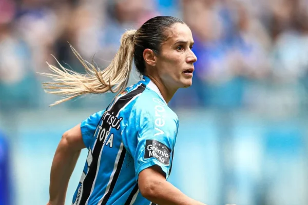 Grêmio rescinde com Daniela Montoya: meia colombiana deixa o clube após título