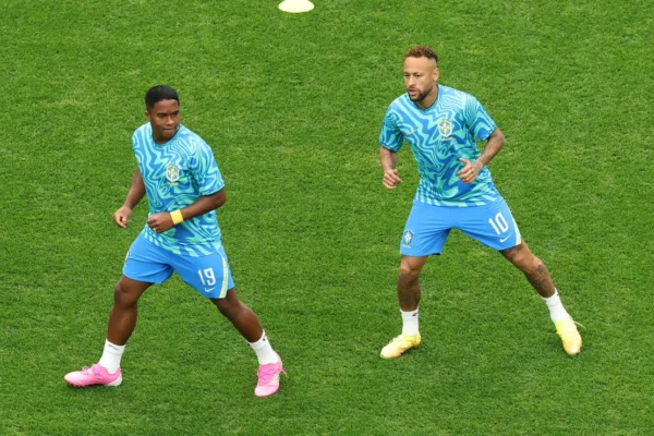 Endrick abre o jogo sobre Neymar: ‘Quero extrair o máximo’