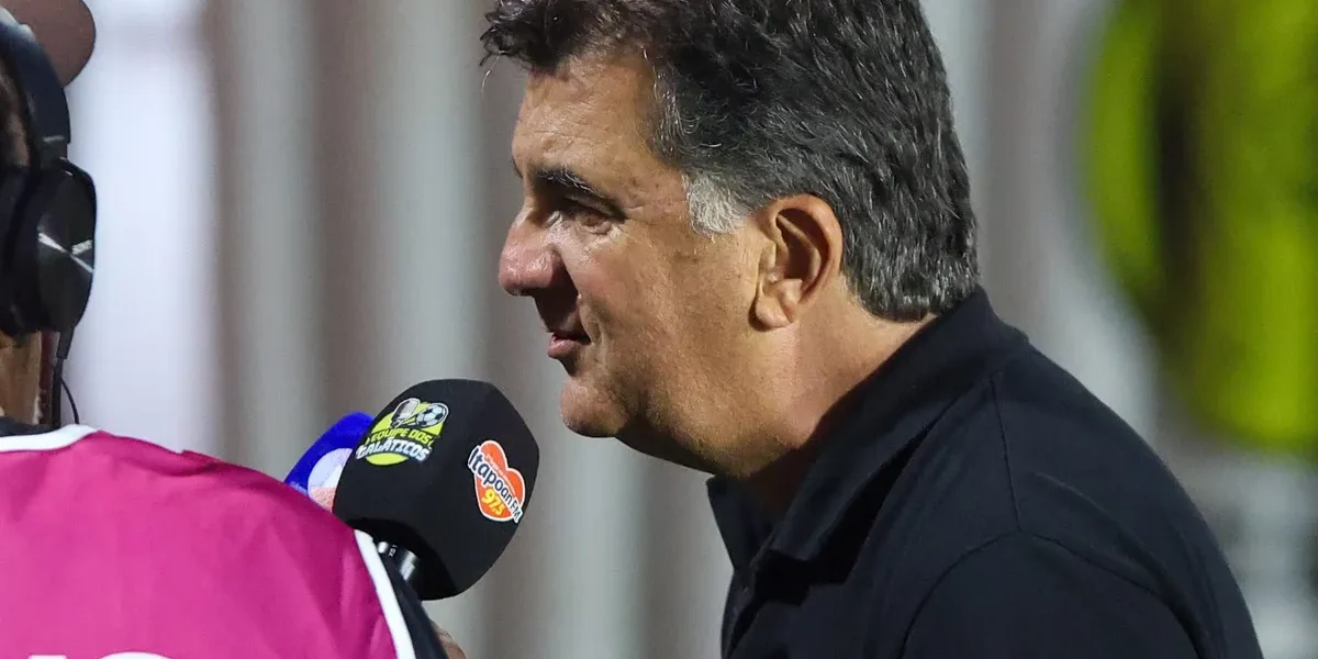 Presidente do Vitória detona arbitragem após goleada do Palmeiras: “Brasil viu tudo”