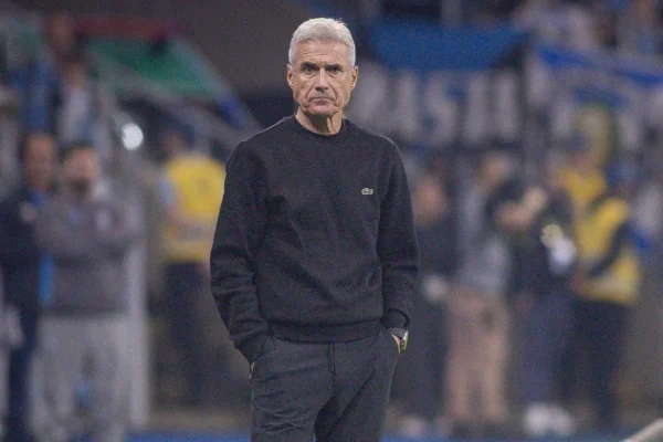 Grêmio busca empate heroico nos acréscimos contra o Fluminense na Arena
