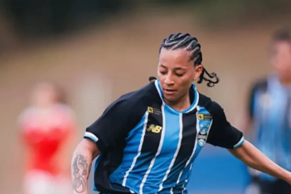 Iara e a missão do Grêmio no Brasileirão Feminino: foco total para avançar