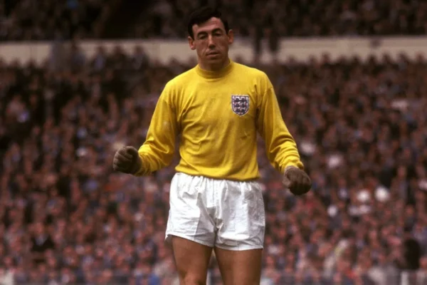 Gordon Banks: o goleiro que parou Pelé e levou a Inglaterra ao topo do mundo
