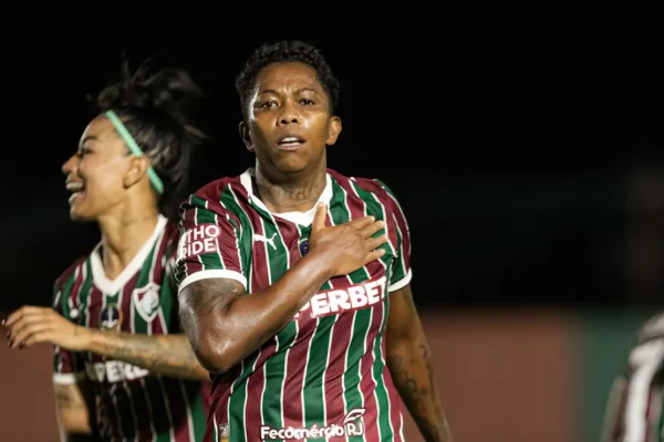 Flu Feminino vira nos acréscimos e garante vaga nas quartas da Copa do Brasil
