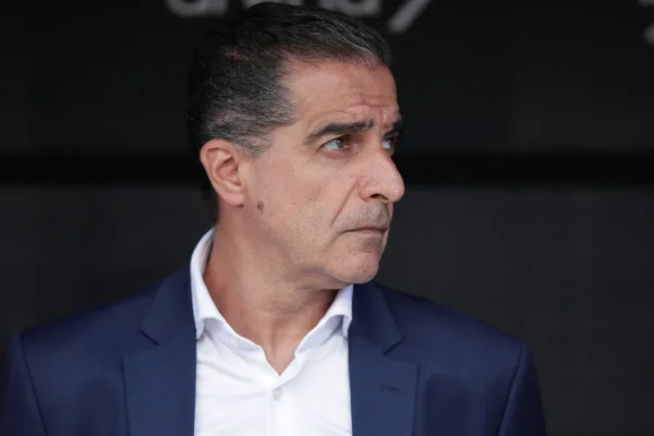 Renato Paiva detona Textor: ‘Estava na cara o que ia acontecer com o Botafogo’