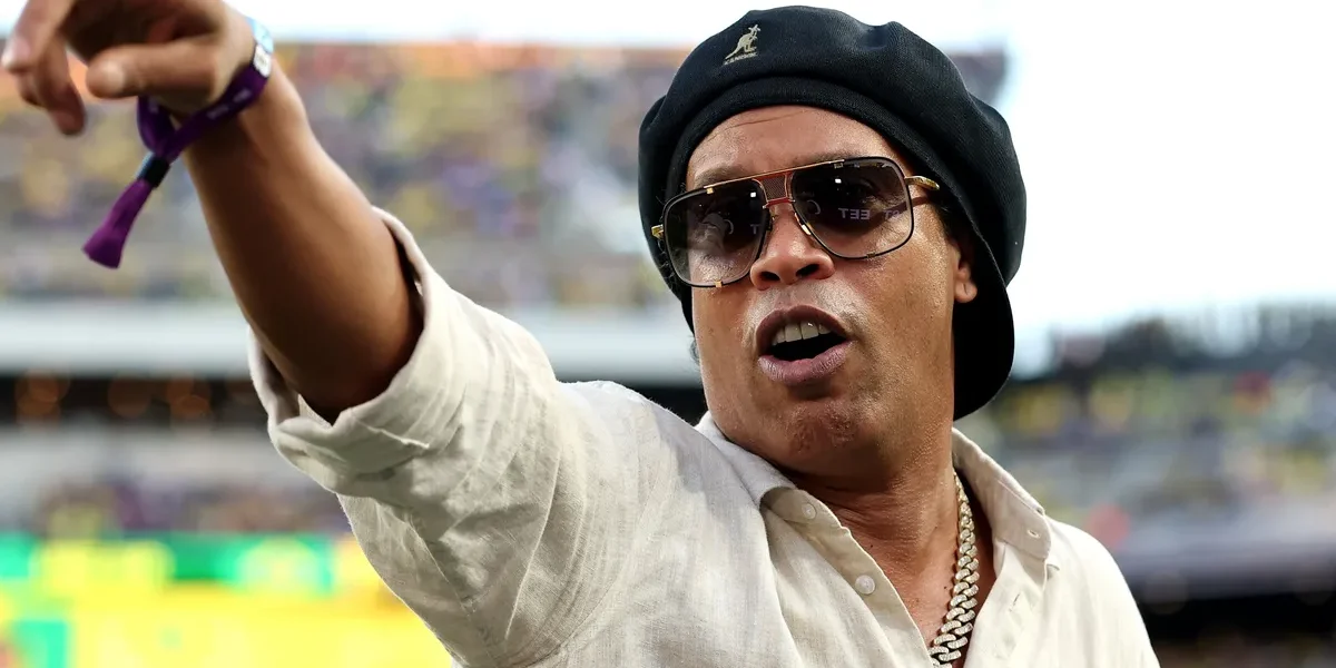 Ronaldinho Gaúcho rasga elogios à Argentina antes da final contra a Espanha: ‘É um futebol que eu curto’
